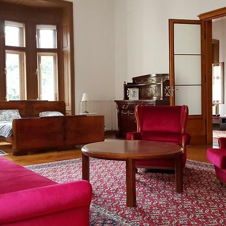 Luxury Apartment In The Heart Of Вараждин Экстерьер фото